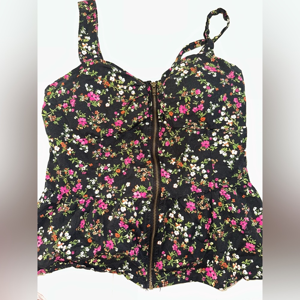 floral zip up top